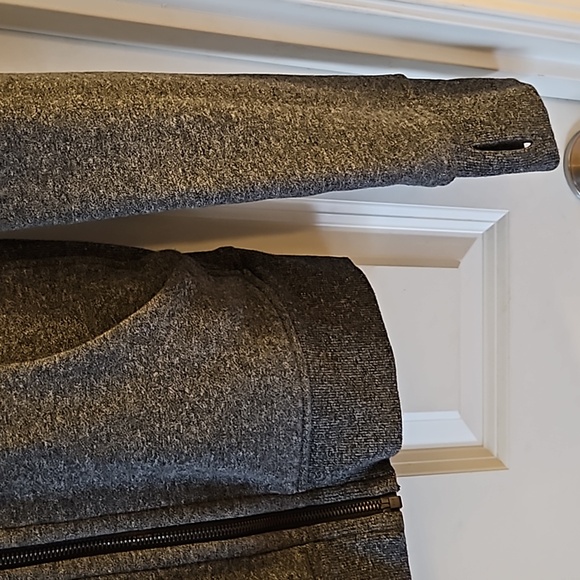 Lululemon Scuba Zip Hoodie Gray 4 - Picture 5 of 8